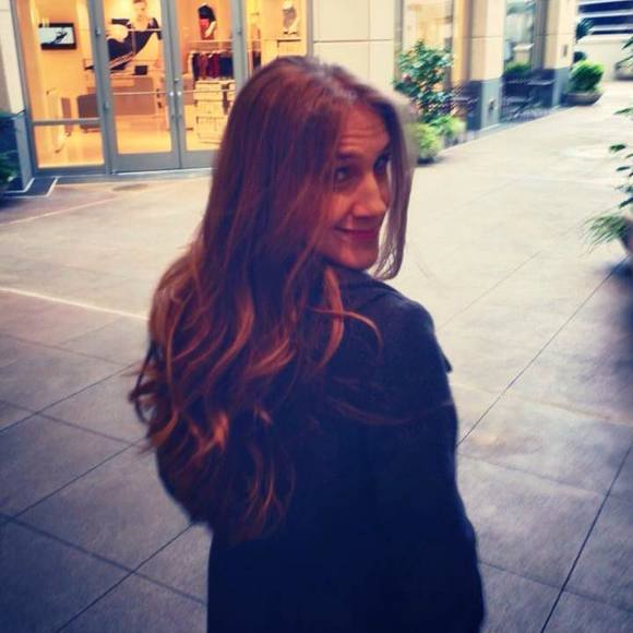 Meet your Posher, Serena - Picture 1 of 1